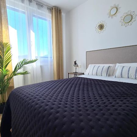 Apartamento Nicores Bidasoa Irun Exteriör bild